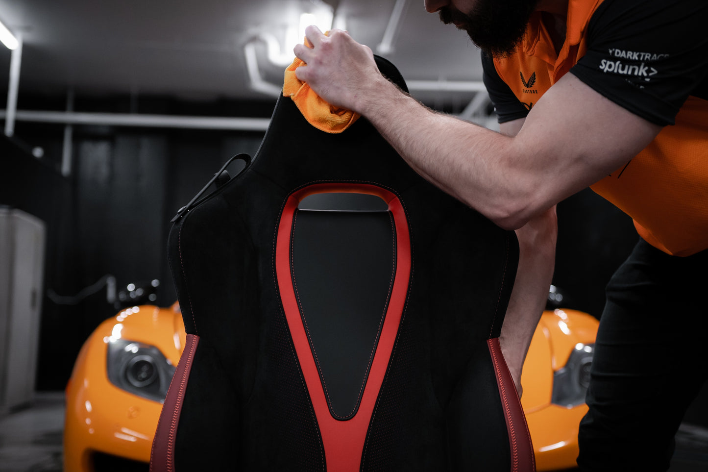 McLaren Official Car Care Fabric Cleaner 02