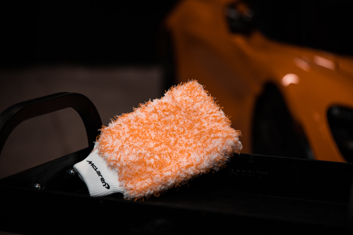 McLaren Official Car Care Wash Mitt 72