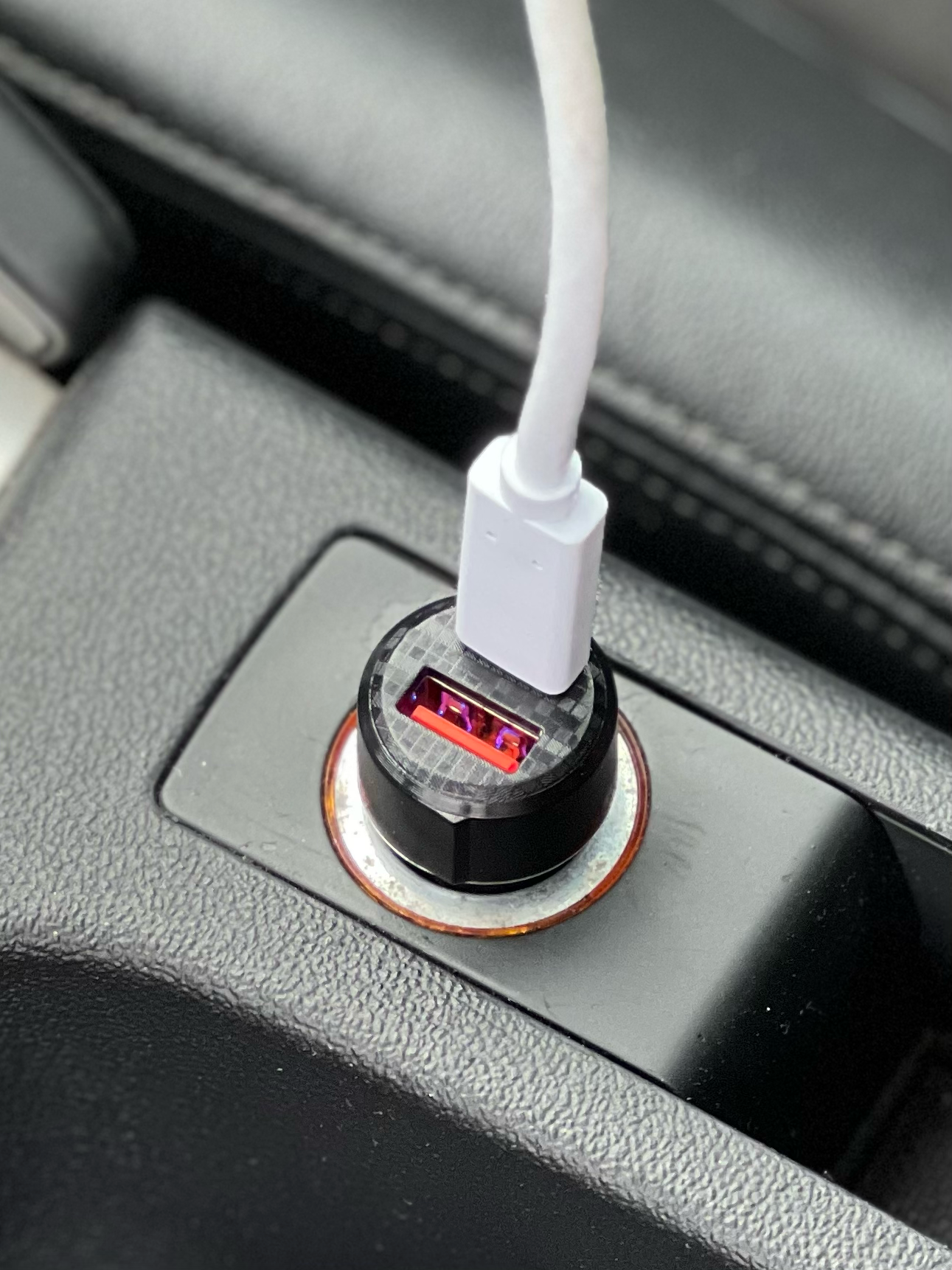 USB-adapter för laddning