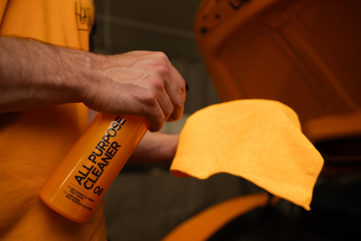 McLaren Official Car Care All Purpose Cleaner 08 (APC)